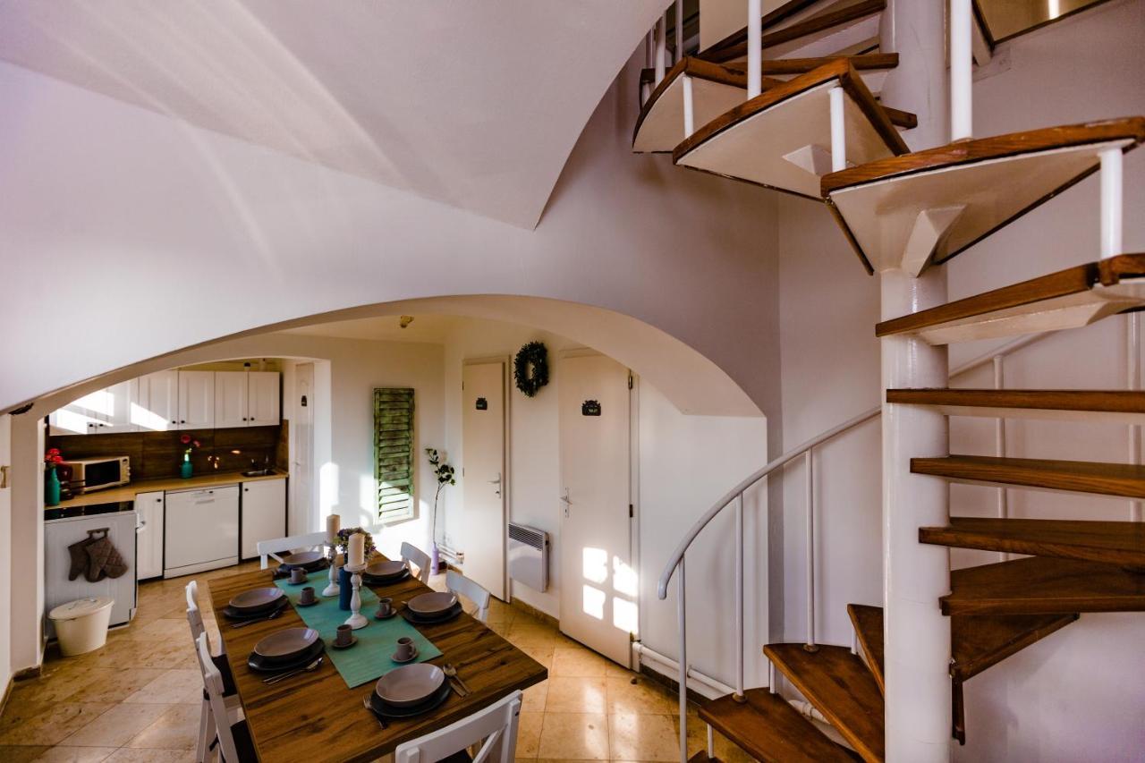 Bridge Apartment Strigoniu Exterior foto
